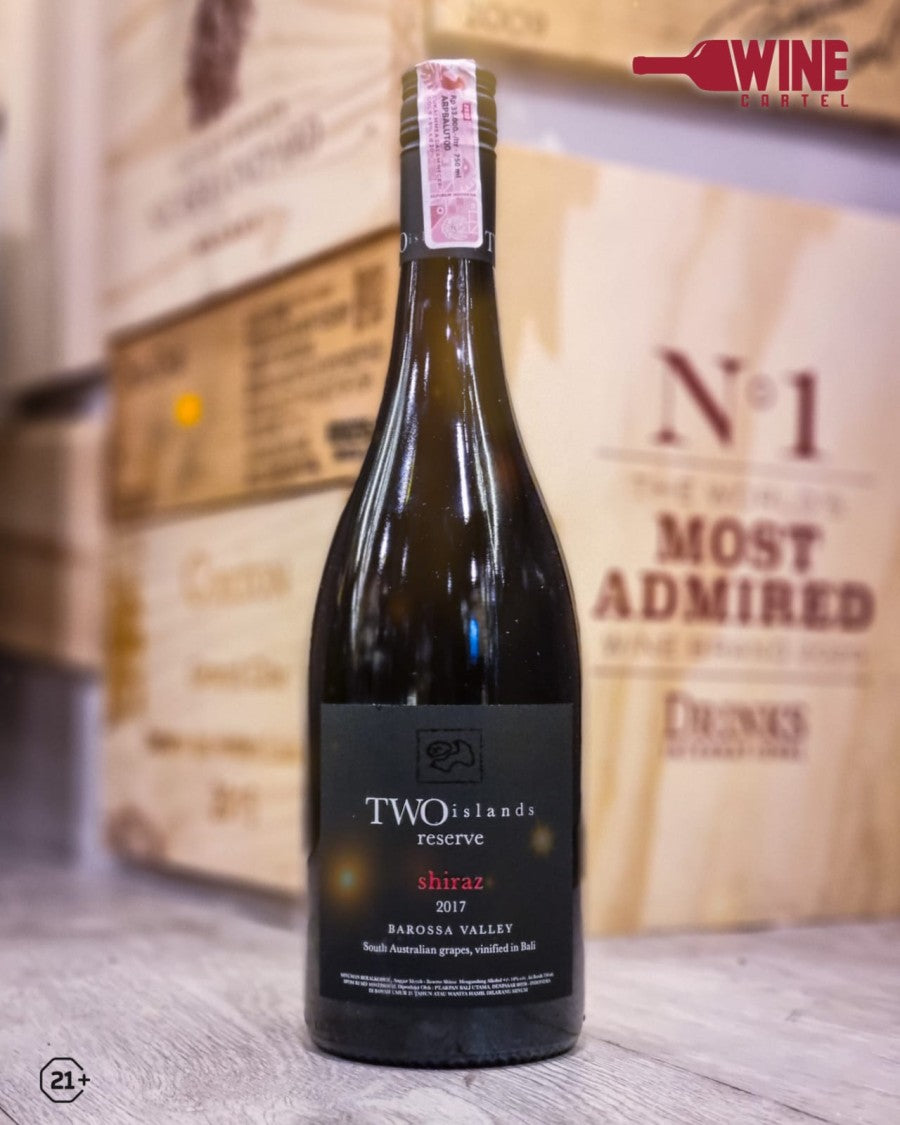 RED WINE Two Island Reserve Shiraz 750mL INDONESIA