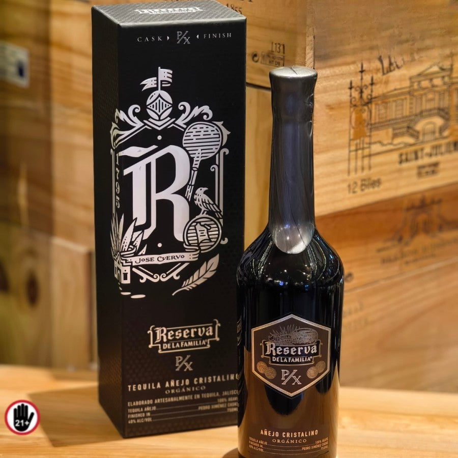 TEQUILA Jose Cuervo Reserva De La Familia Anejo Cristalino Anejo P/X Finish 750ml MEXICO