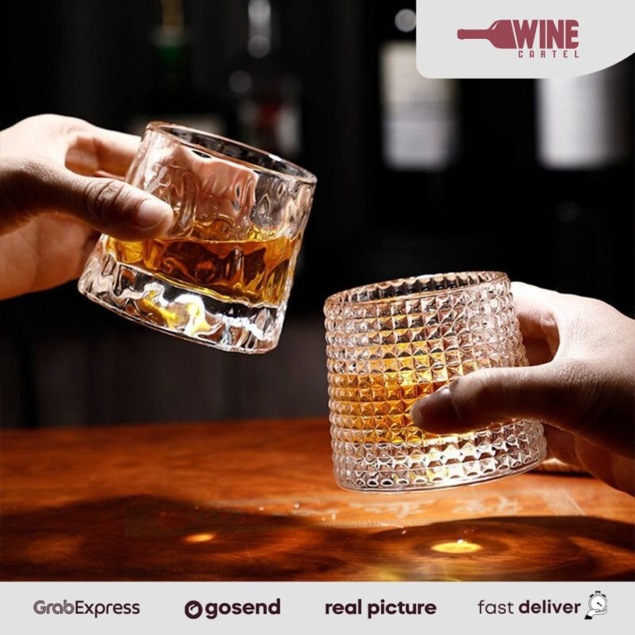 Gelas Kaca WHISKY ROTATING WHISKEY Wine Glass Spinning Premium -150ml - Vertical Strip