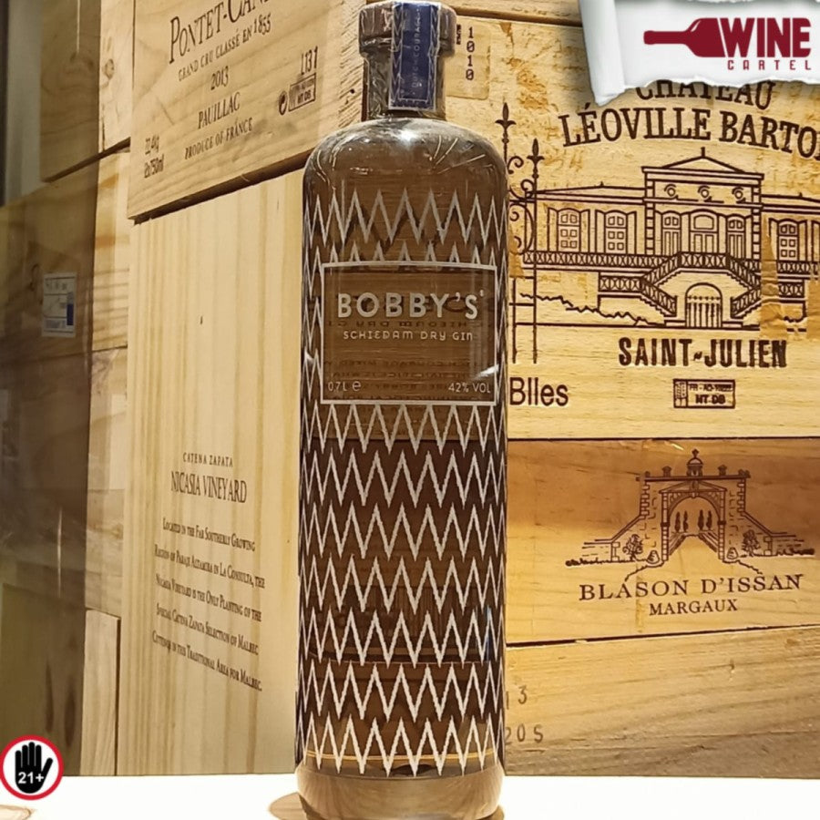 GIN Bobby's Bobby Gin Schiedam Dry Gin 700mL NETHERLAND