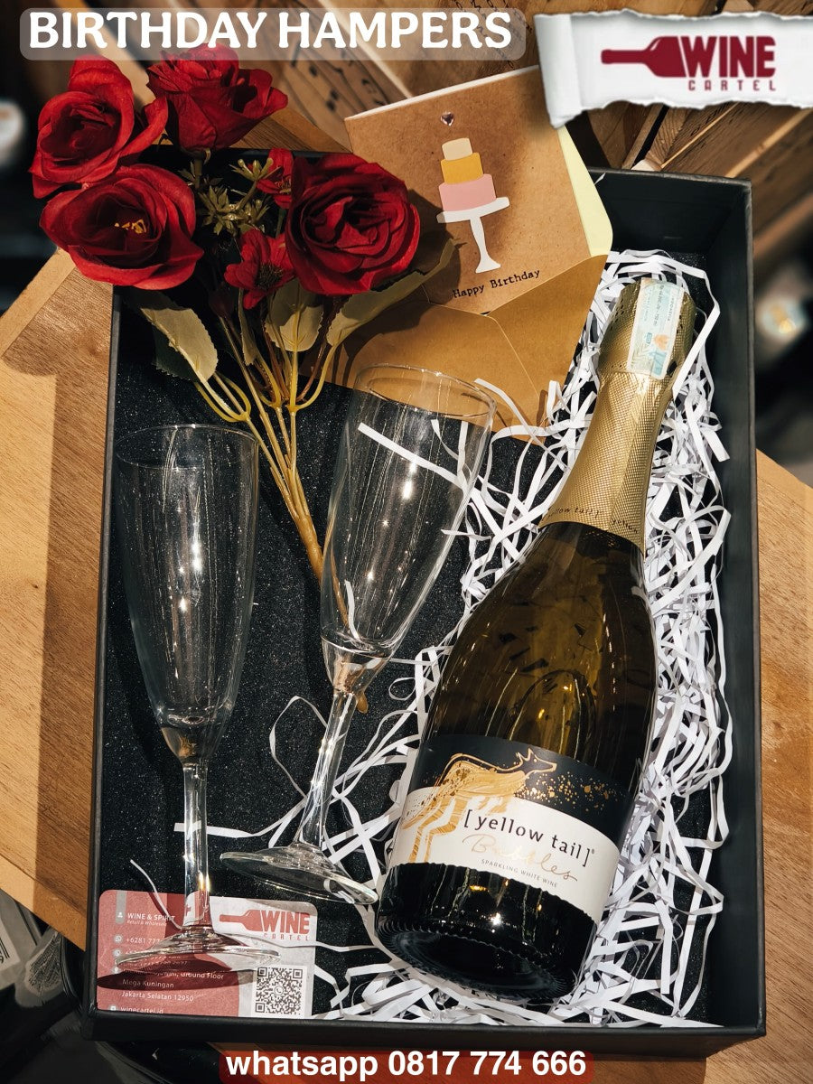 GIFT BIRTHDAY HAMPERS KADO ULANG TAHUN SPARKLING MOSCATO Yellow Tail Bubbles Sparkling White N.V. AUSTRALIA