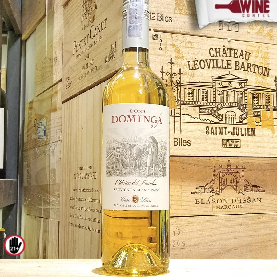 WHITE WINE Dona Dominga Clasico De Familia Sauvignon Blanc 750mL CHILE