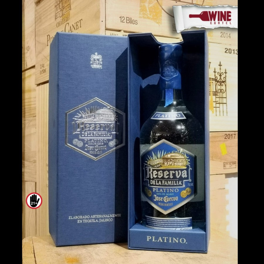 TEQUILA Jose Cuervo Reserva De La Familia Platino 750ml MEXICO