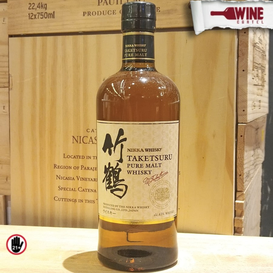 JAPANESE WHISKY Nikka Taketsuru Pure Malt JAPAN 700mL