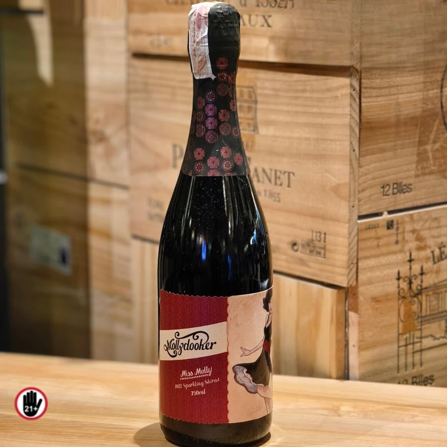 SPARKLING RED WINE AUSTRALIA - MOLLYDOOKER Miss Molly Sparkling Shiraz 750ml