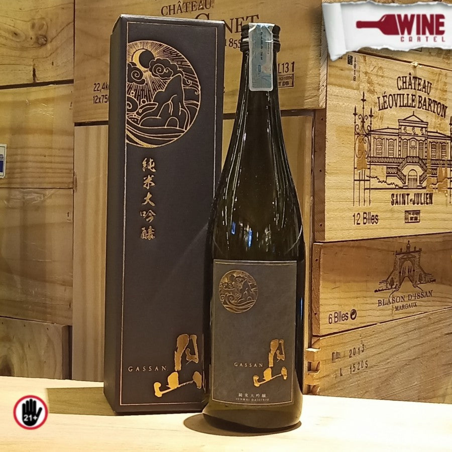 SAKE GASSAN Junmai Daiginjo Sake CLOUD 720ml Premium Japanese Sake