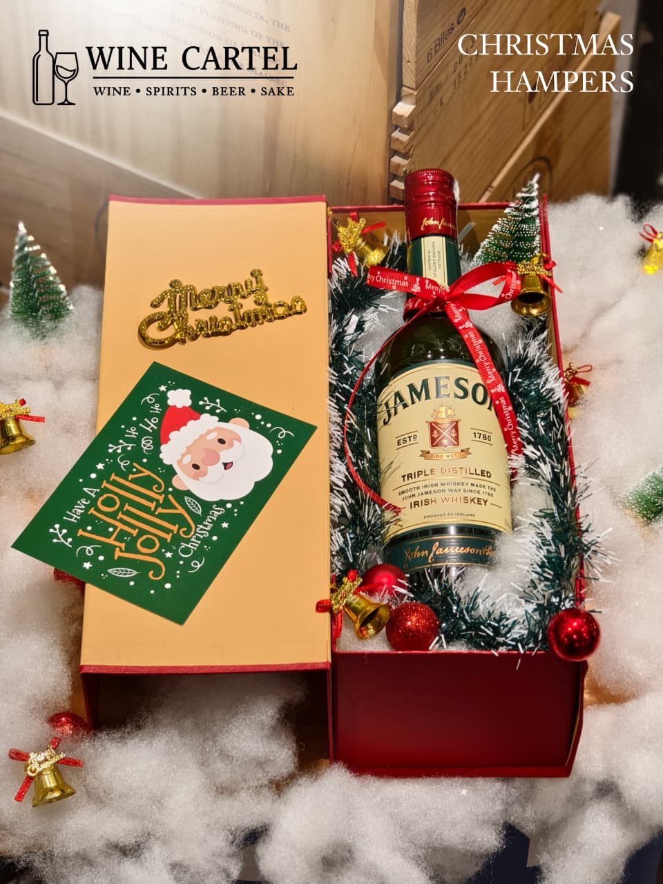 CHRISTMAS HAMPERS JAMESON Irish Whiskey [700 mL] ORIGINAL REGISTERED. IRELAND