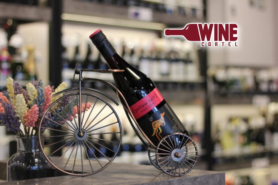 RED WINE Yellow Tail Pinot Noir 750mL AUSTRALIA
