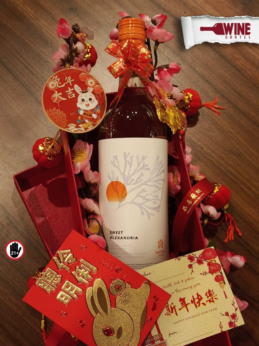 Chinese New Year Imlek Hampers Gift Hatten Sweet Alexandria White Wine INDONESIA